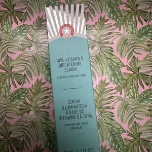 10% Vitamin C Brightening Serum first aid beauty brand new 50ml